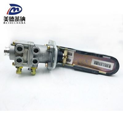 Η εικόνα δείχνει την βαλβίδα φρένων ποδιών για το σύστημα αεροφρένων φορτηγών σε προσιτή τιμή