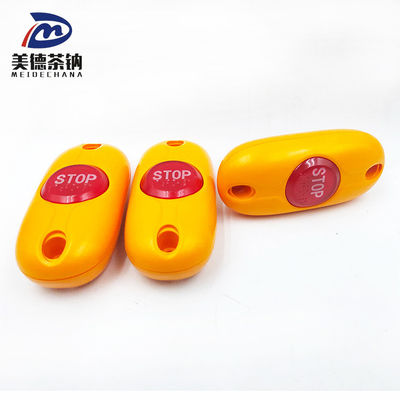 Αμαξοστοιχίες Φωτοηλεκτρική επαγωγή Πίσω πόρτα Πανικός για τους επιβάτες που κατεβαίνουν από το λεωφορείο