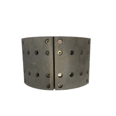 Προσαρμόστε το παπούτσι φρένων για το πρωτότυπο μοντέλο λεωφορείου από επαγγελματία.