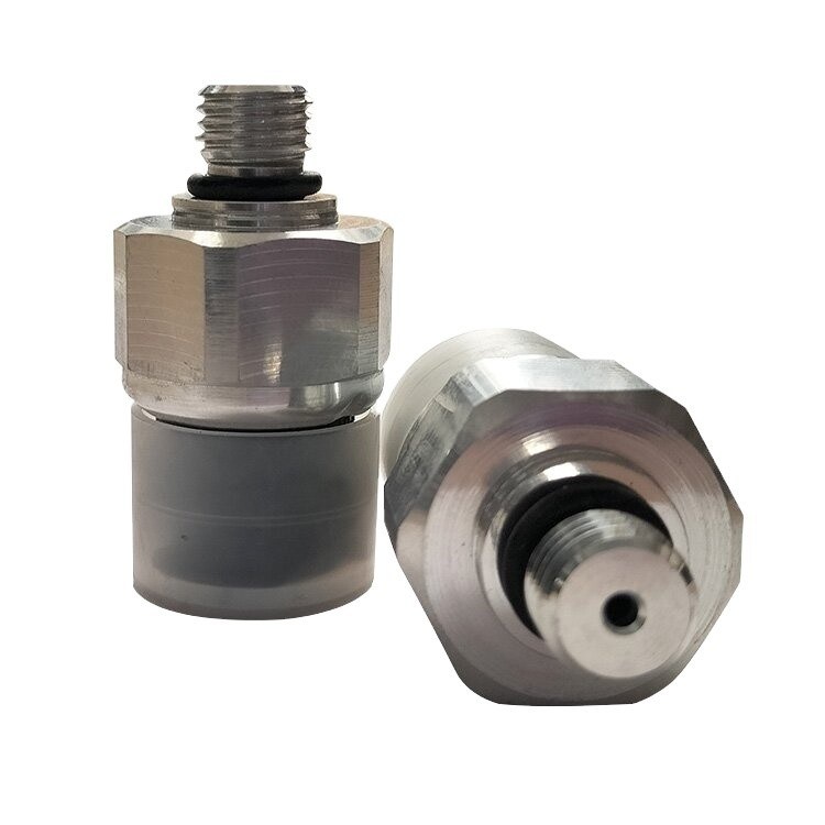 Ανταλλακτικά φορτηγών Ηλεκτρολογικός αισθητήρας πίεσης πετρελαίου για τις απαιτήσεις του κινητήρα