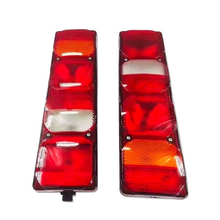 Μέρη βαρέων φορτηγών A7 T7H WG9925810001 WG9925810002 Πίσω φώτα για αντικατάσταση/επισκευή