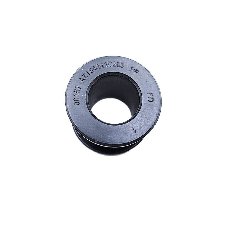 Μέρη βαρέων φορτηγών Νάιλον Bushing AZ1642430263 Cab Stabilizer Bar Liner για την απόδοση